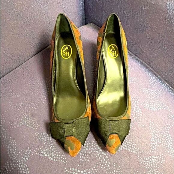 ASH Leopard animal print size 40/ 9.5 pointed toe bow accent heels mobwife - Picture 1 of 7